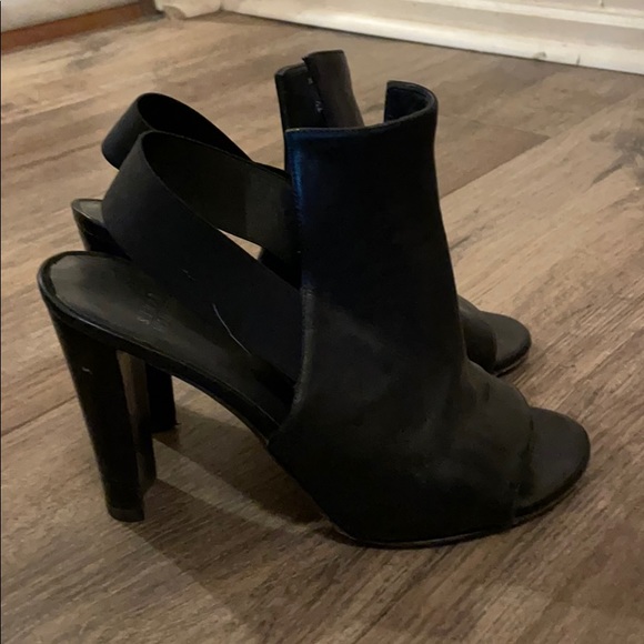 Stuart Weitzman Slingbacks - Picture 2 of 4